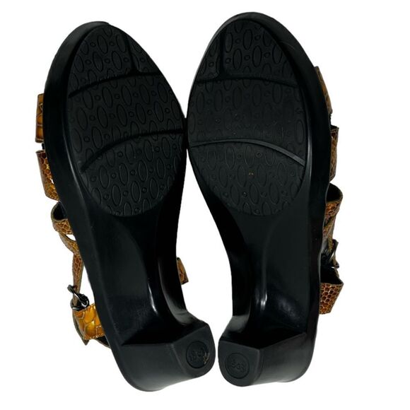 1803 Handcrafted in Portugal Yellow Gold Snakeskin Patterned Open Toe Short Heel - Picture 7 of 12